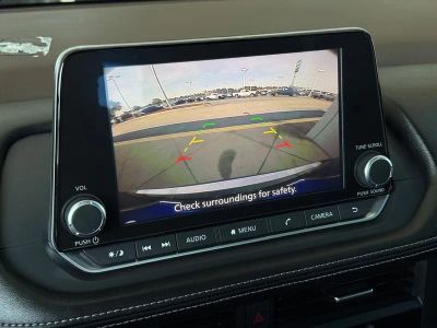 2023 Nissan Rogue — detail view