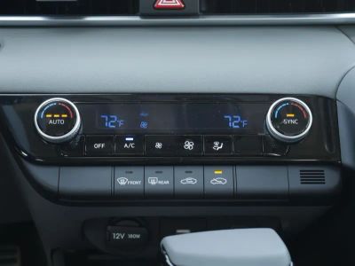2026 Hyundai Elantra - Photo 40