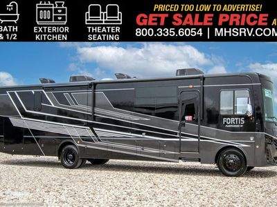 2026 Fleetwood Fortis — front three-quarter view