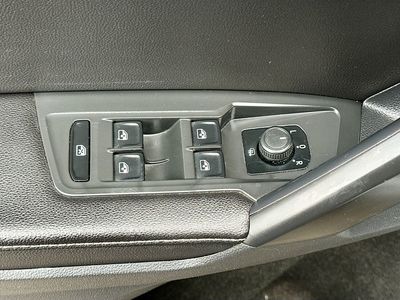 2023 Volkswagen Tiguan - Photo 17