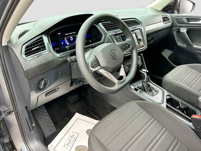 2023 Volkswagen Tiguan - Photo 9