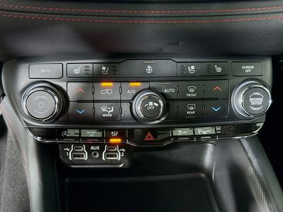 2024 Dodge Durango — photo 16 view
