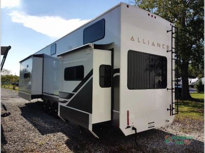 2026 Alliance RV Benchmark — detail view
