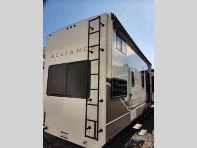 2026 Alliance RV Benchmark — photo 15 view