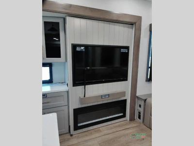 2026 Alliance RV Benchmark — photo 31 view