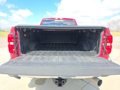2018 Chevrolet Silverado 2500HD - Photo 17