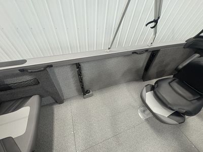 2026 Crestliner 2250 AUTHORITY - Photo 12
