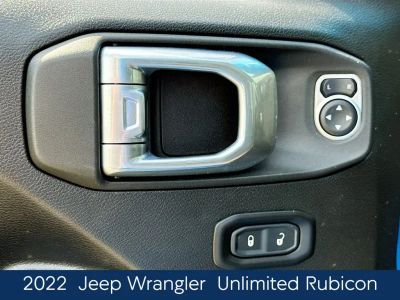 2022 Jeep Wrangler - Photo 18