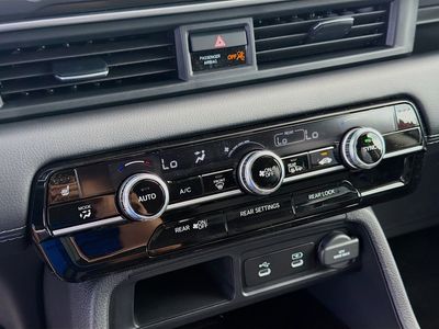 2026 Honda Pilot — photo 15 view