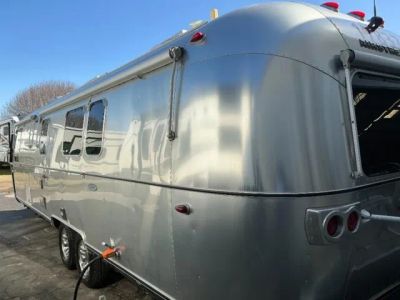2018 Airstream Classic - Photo 25