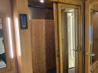 2018 Airstream Classic - Photo 19