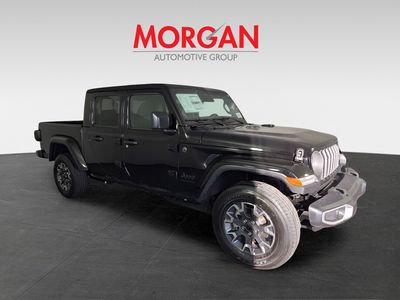 2026 Jeep Gladiator — side profile view