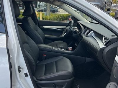 2020 INFINITI QX50 — photo 14 view