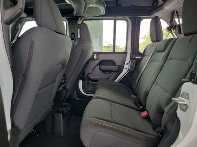 2026 Jeep Wrangler — photo 9 view