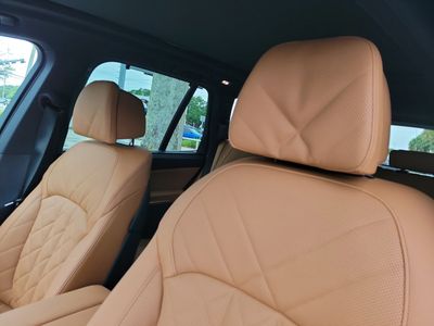 2026 BMW X5 — photo 16 view