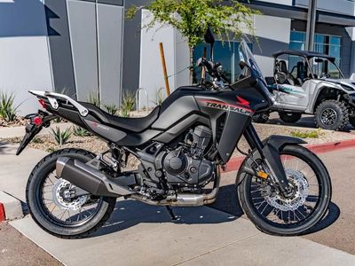 2024 Honda Transalp - Photo 3