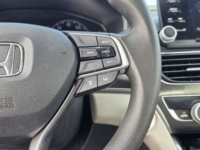 2019 Honda Accord — photo 22 view