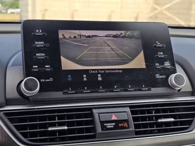2019 Honda Accord — photo 9 view