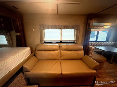2017 Keystone Outback — photo 7 view