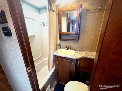 2017 Keystone Outback — photo 12 view