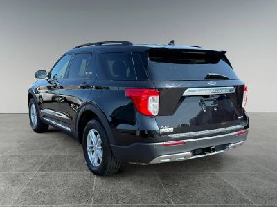 2022 Ford Explorer — interior view