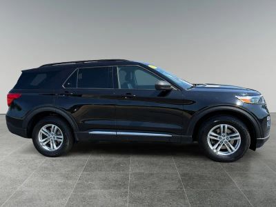 2022 Ford Explorer — detail view