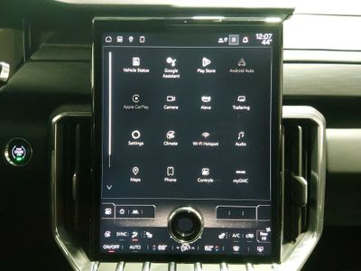 2025 GMC Acadia - Photo 21