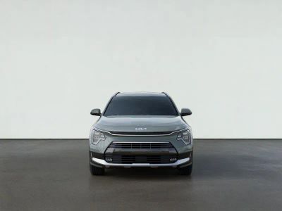 2026 Kia NIRO — side profile view