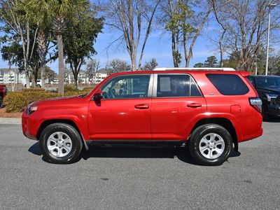 2017 Toyota 4Runner - Photo 2