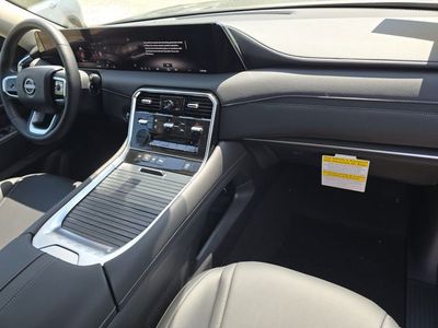 2026 Nissan Armada — photo 11 view