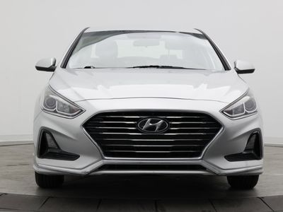 2018 Hyundai Sonata - Photo 2