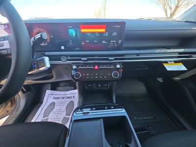 2026 Hyundai Tucson Hybrid - Photo 13