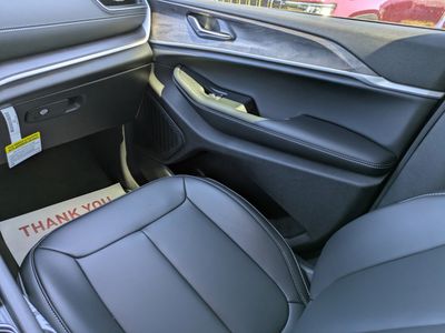 2025 Jeep Grand Cherokee - Photo 15