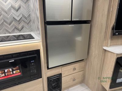 2026 Coachmen RV Entourage — photo 32 view