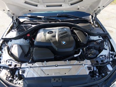 2025 BMW 3 Series - Photo 9