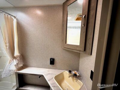 2019 Palomino Puma XLE Lite — photo 16 view