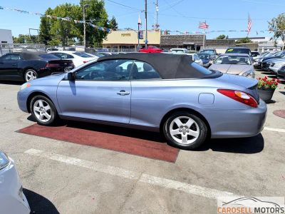 2005 Toyota Camry Solara — engine compartment view