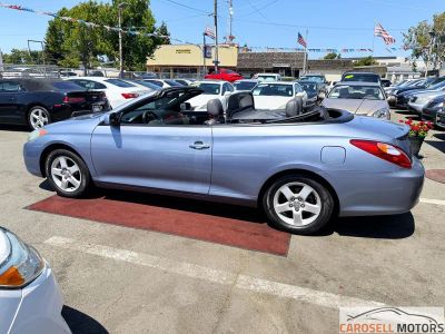 2005 Toyota Camry Solara — detail view