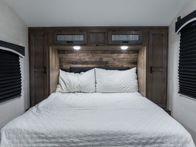 2023 Venture RV Sonic - Photo 19