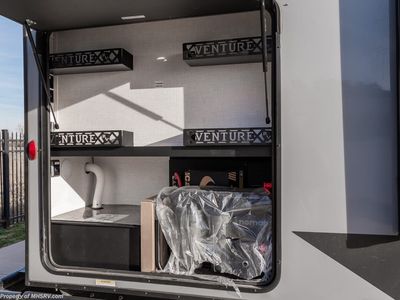 2023 Venture RV Sonic - Photo 33