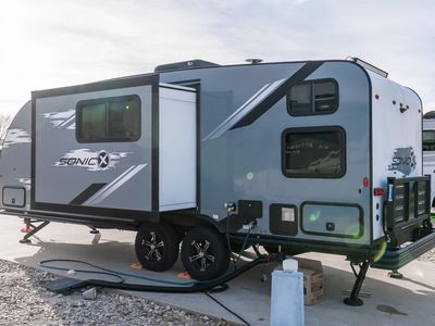 2023 Venture RV Sonic - Photo 36