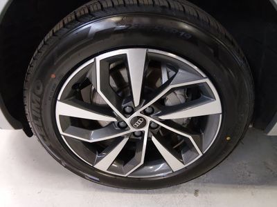 2023 Audi Q5 - Photo 10