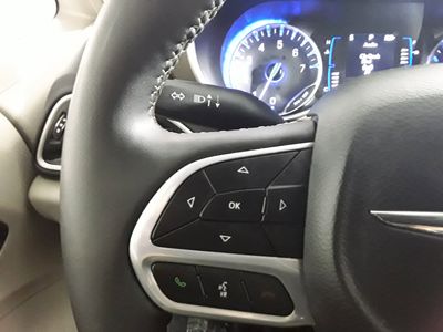 2023 Chrysler Voyager - Photo 23