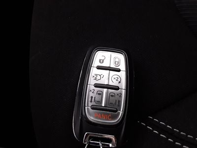 2023 Chrysler Voyager - Photo 27