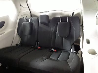 2023 Chrysler Voyager - Photo 12