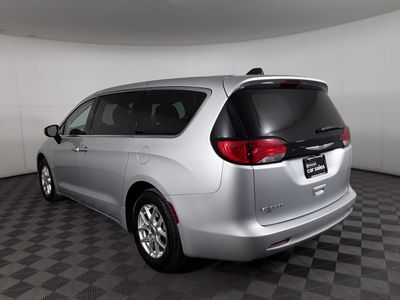 2023 Chrysler Voyager - Photo 5