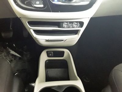 2023 Chrysler Voyager - Photo 19
