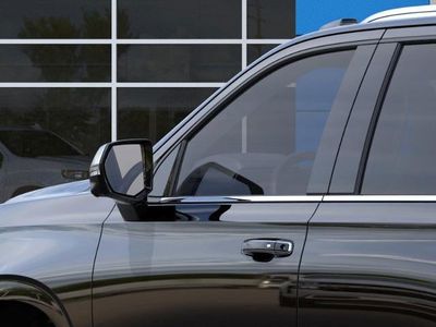 2026 Chevrolet Tahoe — photo 12 view