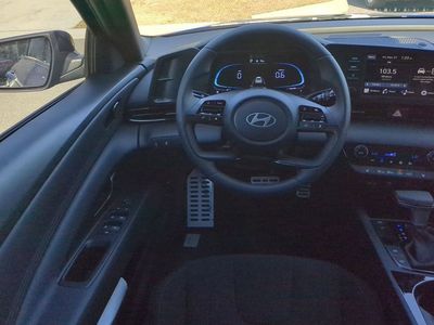 2026 Hyundai ELANTRA — photo 17 view