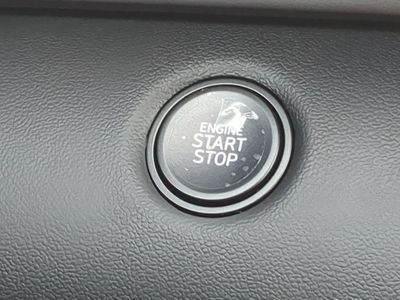2026 Hyundai ELANTRA — photo 32 view